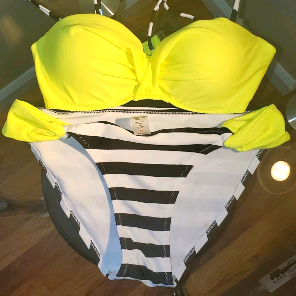 Bikini swim suit